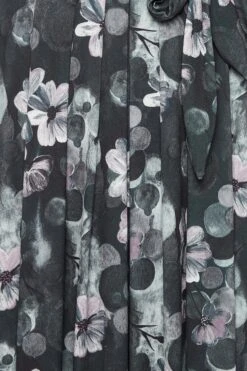 YOURS Curve Black V-Neck Floral Wrap Dress -Luna Looks Zone 00ab4ea9 02c4 43 302165 Z