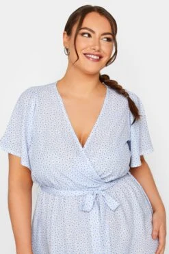 LIMITED COLLECTION Curve Blue Ditsy Floral Print Wrap Dress -Luna Looks Zone 05fbf488 1ecc 4b 215606 D