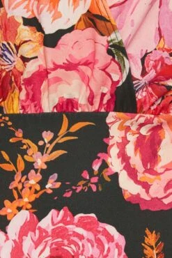 YOURS PETITE Curve Black Floral Wrap Midi Dress -Luna Looks Zone 12dc6d8a d85b 44 174574 Z