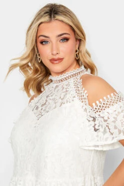 YOURS LONDON Curve White Cold Shoulder Lace Top -Luna Looks Zone 18c3d872 374b 4e 162025 D