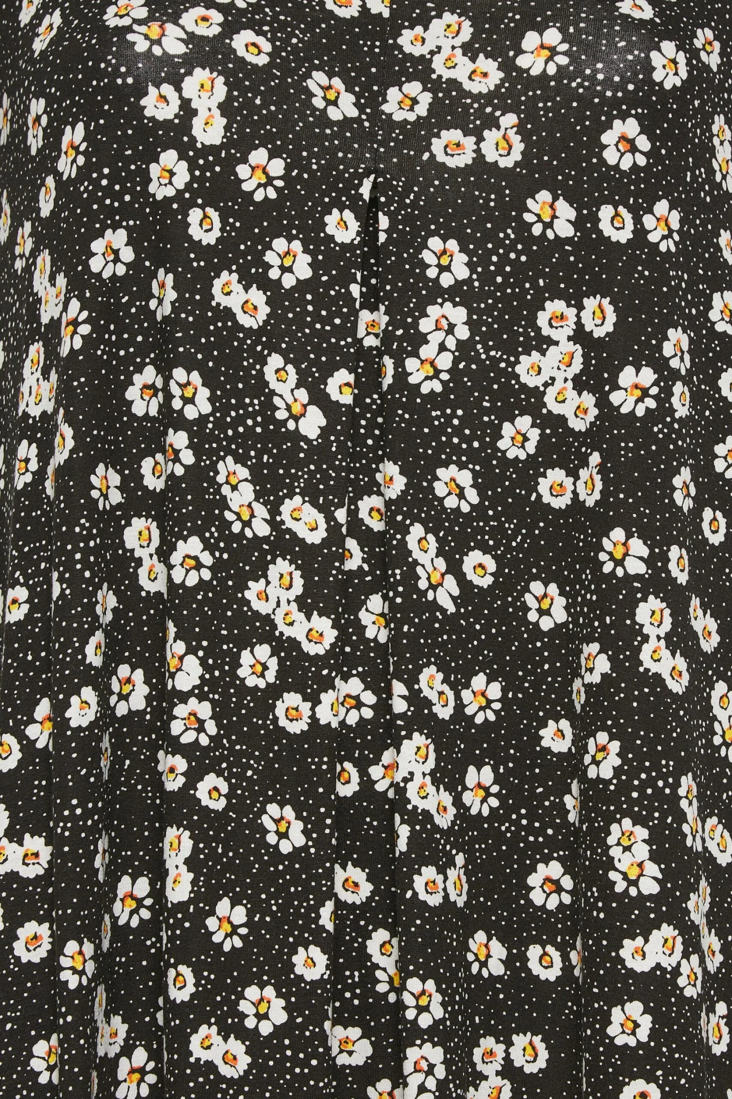 YOURS Curve Black Pleat Front Daisy Maxi Dress 4 YOURS Curve Black Pleat Front Daisy Maxi Dress - Image 4