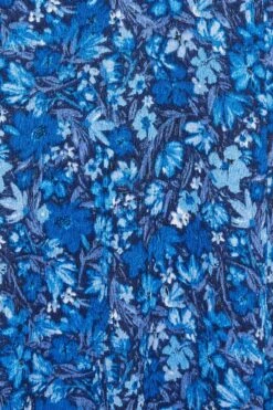 YOURS Curve Blue Ditsy Print Square Neck Midaxi Dress -Luna Looks Zone 1e1ac46c 8cfb 4d 137513 Z