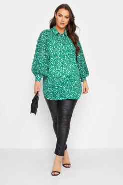 YOURS LONDON Curve Green Dalmatian Pleat Sleeve Shirt