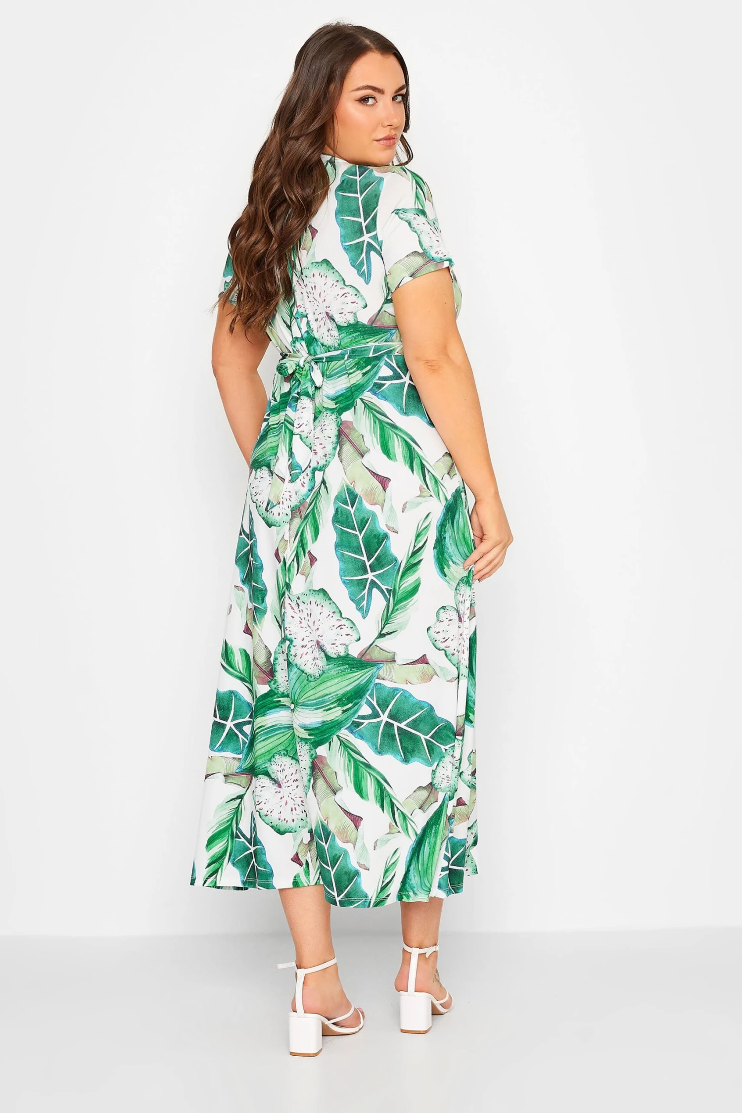 YOURS Curve White Leaf Print Maxi Wrap Dress 2 YOURS Curve White Leaf Print Maxi Wrap Dress - Image 2