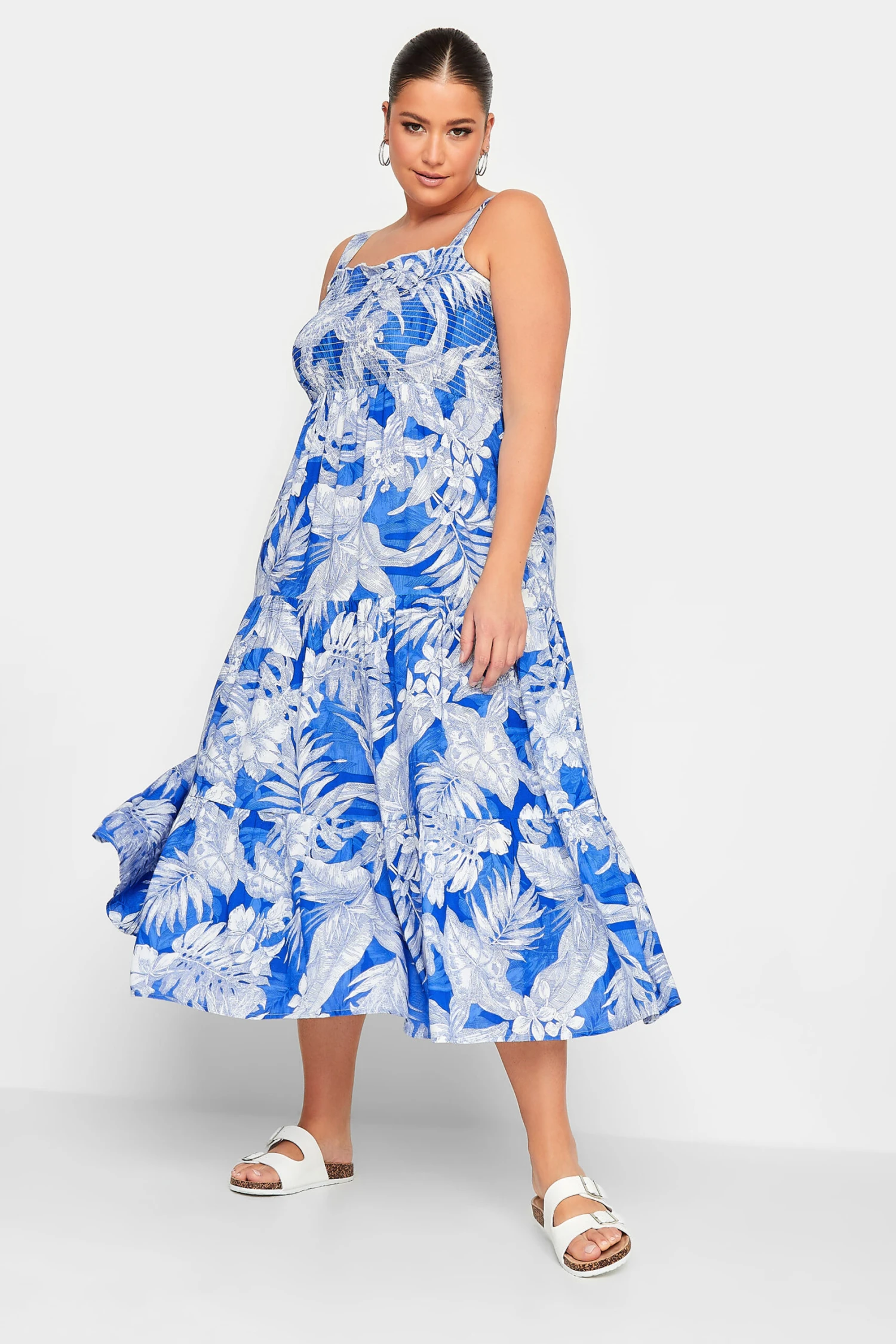 YOURS Curve Blue Tropical Print Shirred Strappy Sundress 2 YOURS Curve Blue Tropical Print Shirred Strappy Sundress - Image 2