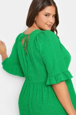 YOURS Curve Green Textured Smock Midi Dress -Luna Looks Zone 2574fe0e 44d4 4e 137507 D