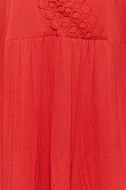 YOURS Curve Red Crochet Long Sleeve Tunic Top -Luna Looks Zone 28f4fa4e 6f72 42 320480 Z