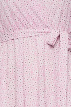 LIMITED COLLECTION Curve Pink Ditsy Floral Print Wrap Dress 9 LIMITED COLLECTION Curve Pink Ditsy Floral Print Wrap Dress -Luna Looks Zone 2de8da12 7bdf 4c 215605 Z