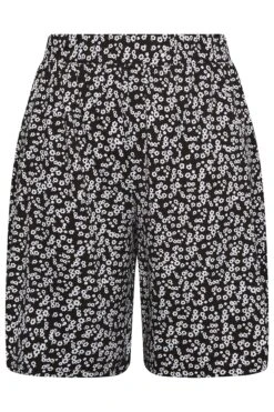 YOURS Curve Black Ditsy Floral Print Jersey Shorts -Luna Looks Zone 31449e1c f4eb 41 144768 X