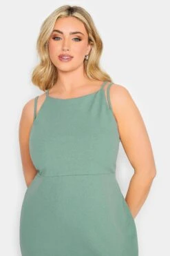 YOURS PETITE Curve Sage Green Split Hem Maxi Dress -Luna Looks Zone 33a4e208 94cd 49 174531 D