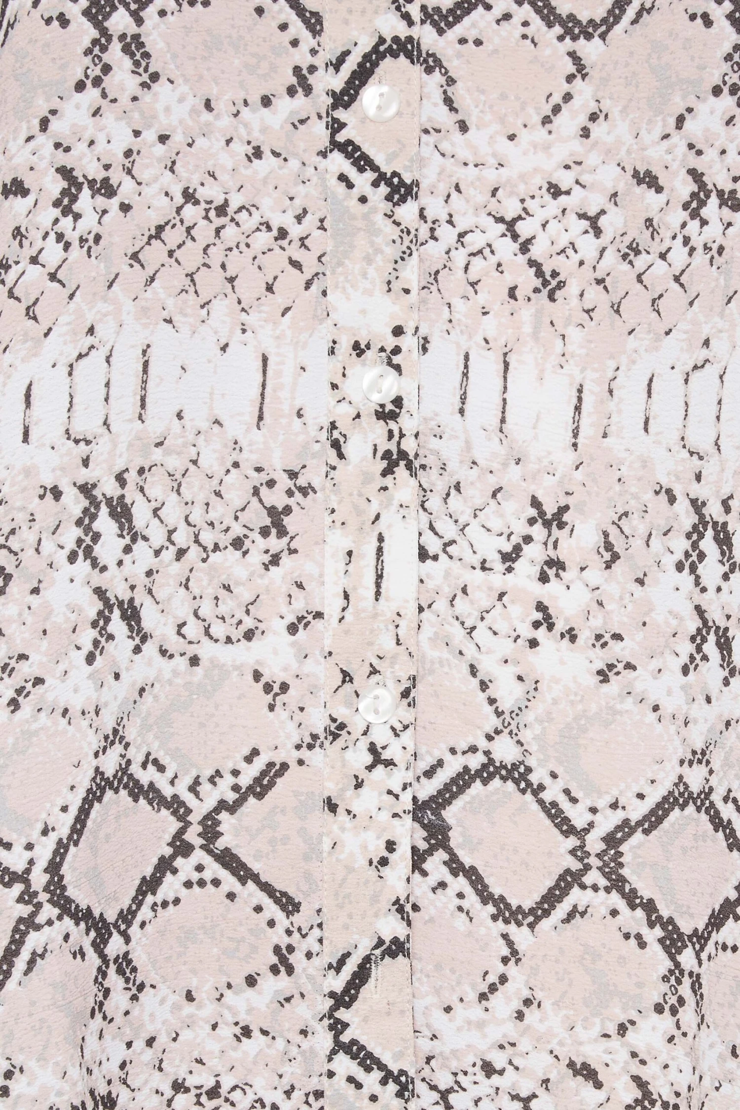 YOURS Curve Ivory White Snake Print Button Through Shirt 4 YOURS Curve Ivory White Snake Print Button Through Shirt - Image 4