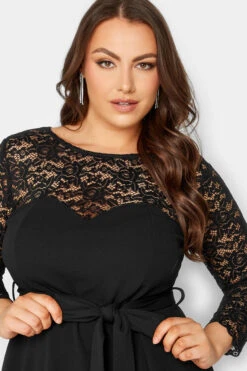 YOURS LONDON Curve Black Lace Sweetheart Peplum Top -Luna Looks Zone 48d6e9e4 1332 4d 162128 D
