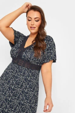 YOURS Curve Navy Blue Leaf Print Lace Detail Dress -Luna Looks Zone 4db6407c 294c 40 302046 D
