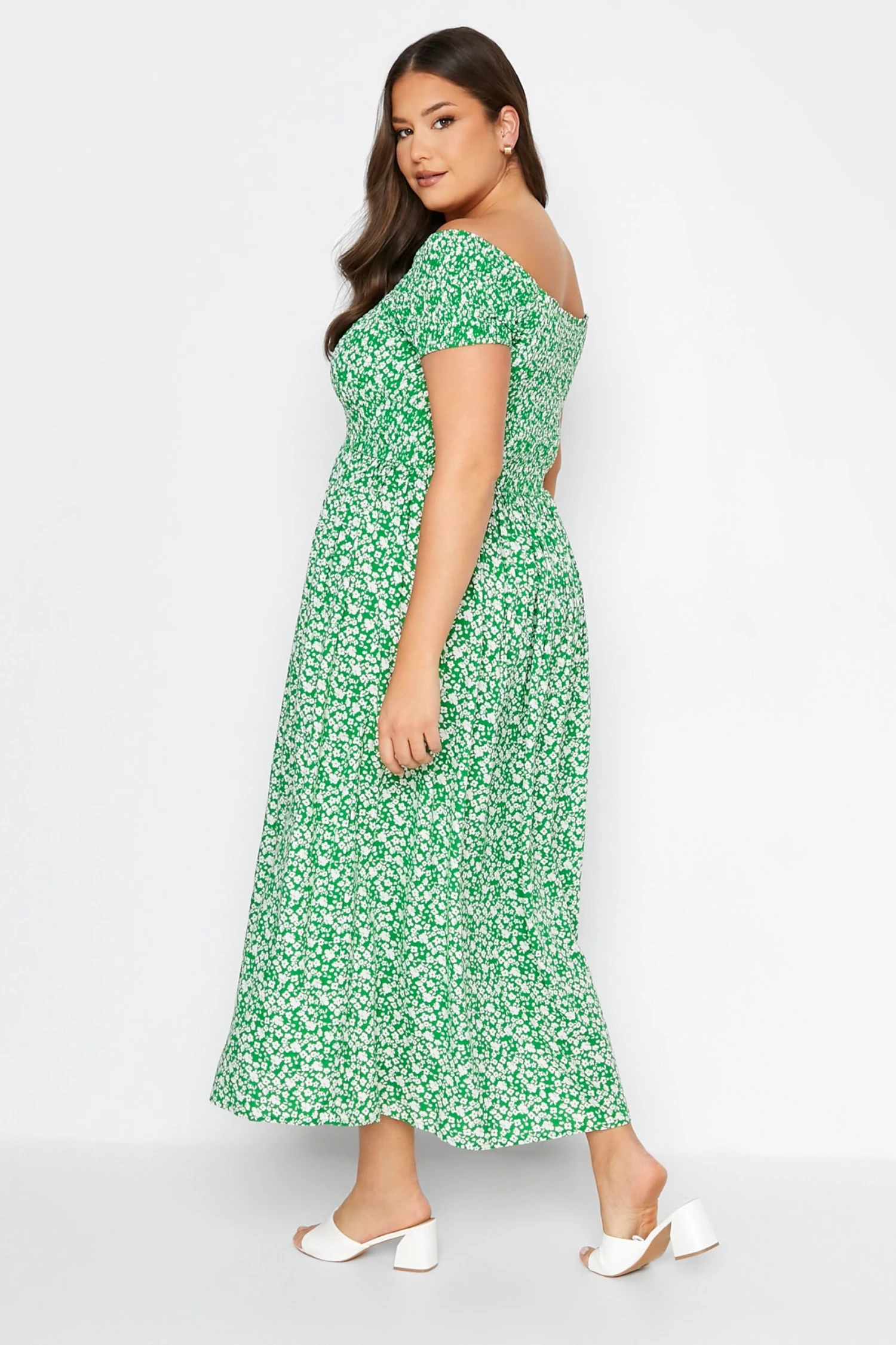YOURS Curve Green Floral Shirred Bardot Maxi Dress 2 YOURS Curve Green Floral Shirred Bardot Maxi Dress - Image 2