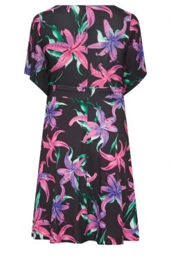 YOURS LONDON Curve Black Floral Print Wrap Dress -Luna Looks Zone 5455cc56 5a60 4c 162201 Y