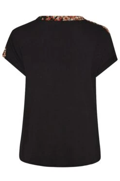 YOURS Curve Red Floral Patchwork Blouse 11 YOURS Curve Red Floral Patchwork Blouse -Luna Looks Zone 5ce8e74d 25a1 41 174393 Y