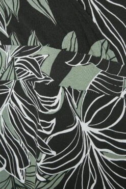 YOURS Curve Black Leaf Print V-Neck Midaxi Dress -Luna Looks Zone 5ee17306 fb25 4c 302227 Z