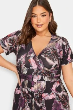 YOURS Curve Black Leaf Print Wrap Dress -Luna Looks Zone 619b97a0 53db 4c 301989 D