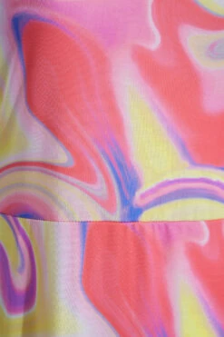 LIMITED COLLECTION Curve Pink Marble Print Side Split Midaxi Sundress 9 LIMITED COLLECTION Curve Pink Marble Print Side Split Midaxi Sundress -Luna Looks Zone 61dc8de9 be8d 4b 214663 Z