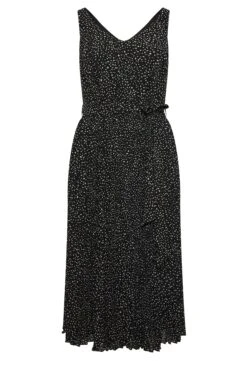 YOURS LONDON Curve Black Spot Print Pleated Maxi Dress -Luna Looks Zone 634380d4 7f5b 43 162083 X