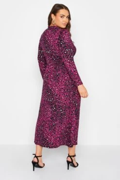 YOURS LONDON Curve Pink Animal Print Shirred Waist Dress 7 YOURS LONDON Curve Pink Animal Print Shirred Waist Dress -Luna Looks Zone 65ee5942 9166 43 161940 C