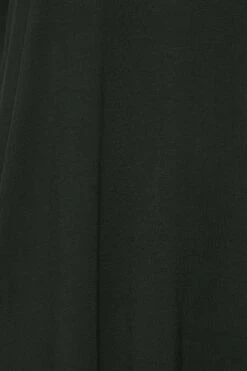 LIMITED COLLECTION Curve Black Leopard Print Raglan T-Shirt 9 LIMITED COLLECTION Curve Black Leopard Print Raglan T-Shirt -Luna Looks Zone 68e03f28 efd3 4f 215775 Z