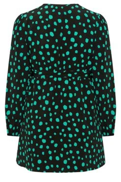 YOURS Curve Black & Green Dalmatian Print Wrap Top -Luna Looks Zone 6d794089 508d 49 131686 Y