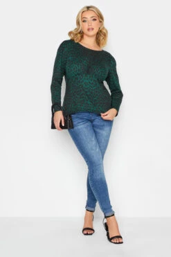 YOURS PETITE Curve Green Animal Print Long Sleeve Top