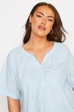 YOURS Curve Blue Embroidered Half Placket Raglan Blouse -Luna Looks Zone 75ce75bf 4a5c 4f 174042 D