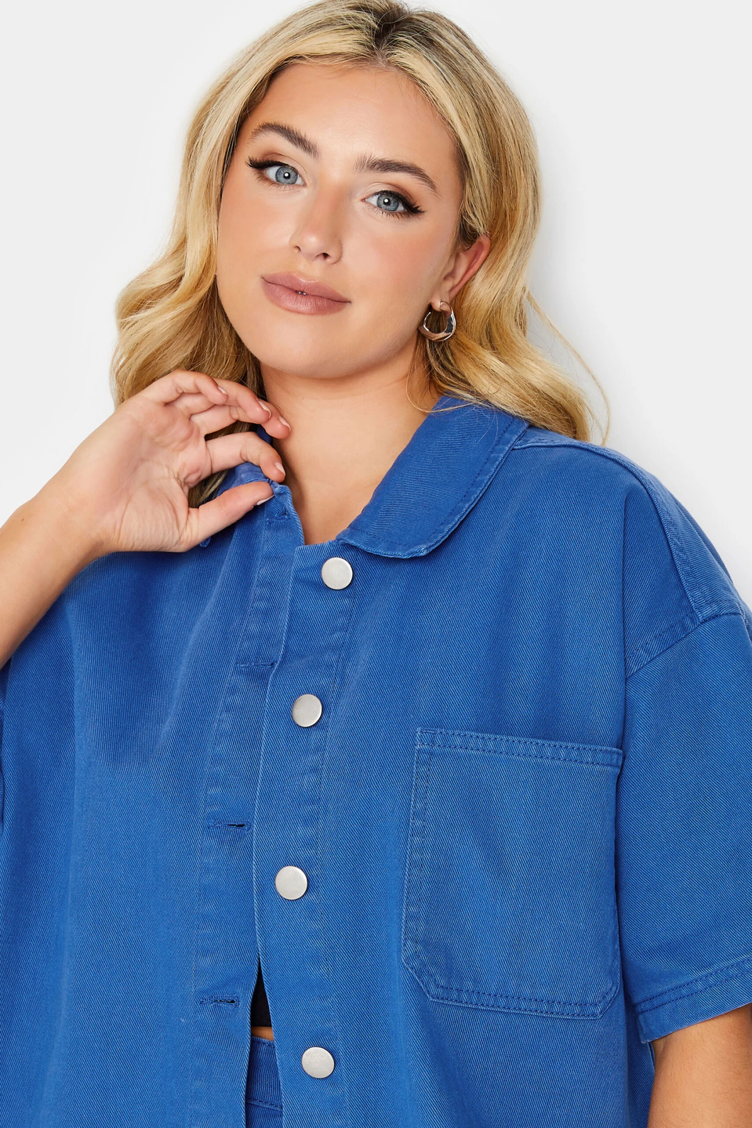 YOURS Curve Cobalt Blue Denim Shirt 3 YOURS Curve Cobalt Blue Denim Shirt - Image 3
