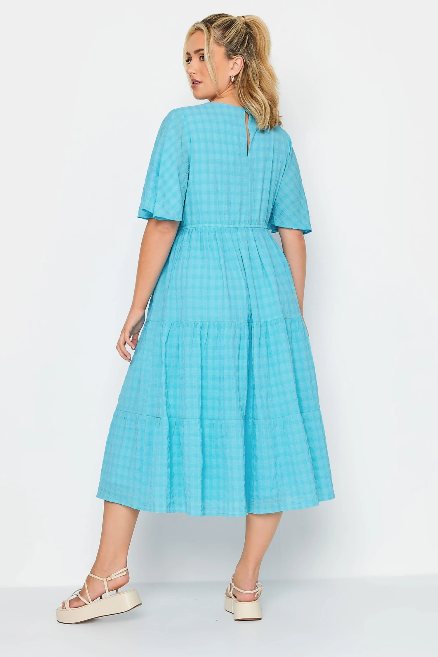 LIMITED COLLECTION Curve Aqua Blue Textured Tiered Smock Dress 3 LIMITED COLLECTION Curve Aqua Blue Textured Tiered Smock Dress - Image 3