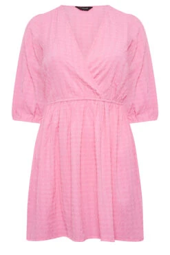 YOURS Curve Pink Textured Wrap Top 10 YOURS Curve Pink Textured Wrap Top -Luna Looks Zone 802de964 9249 47 131752 X