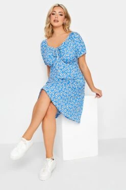 YOURS PETITE Curve Blue Daisy Print Ruched Front Dress