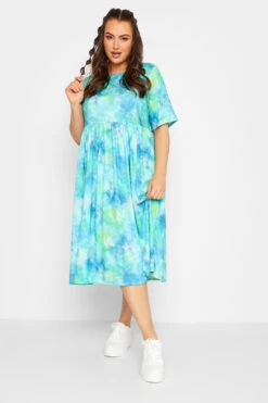 LIMITED COLLECTION Curve Blue Tie Dye Midaxi Smock Dress