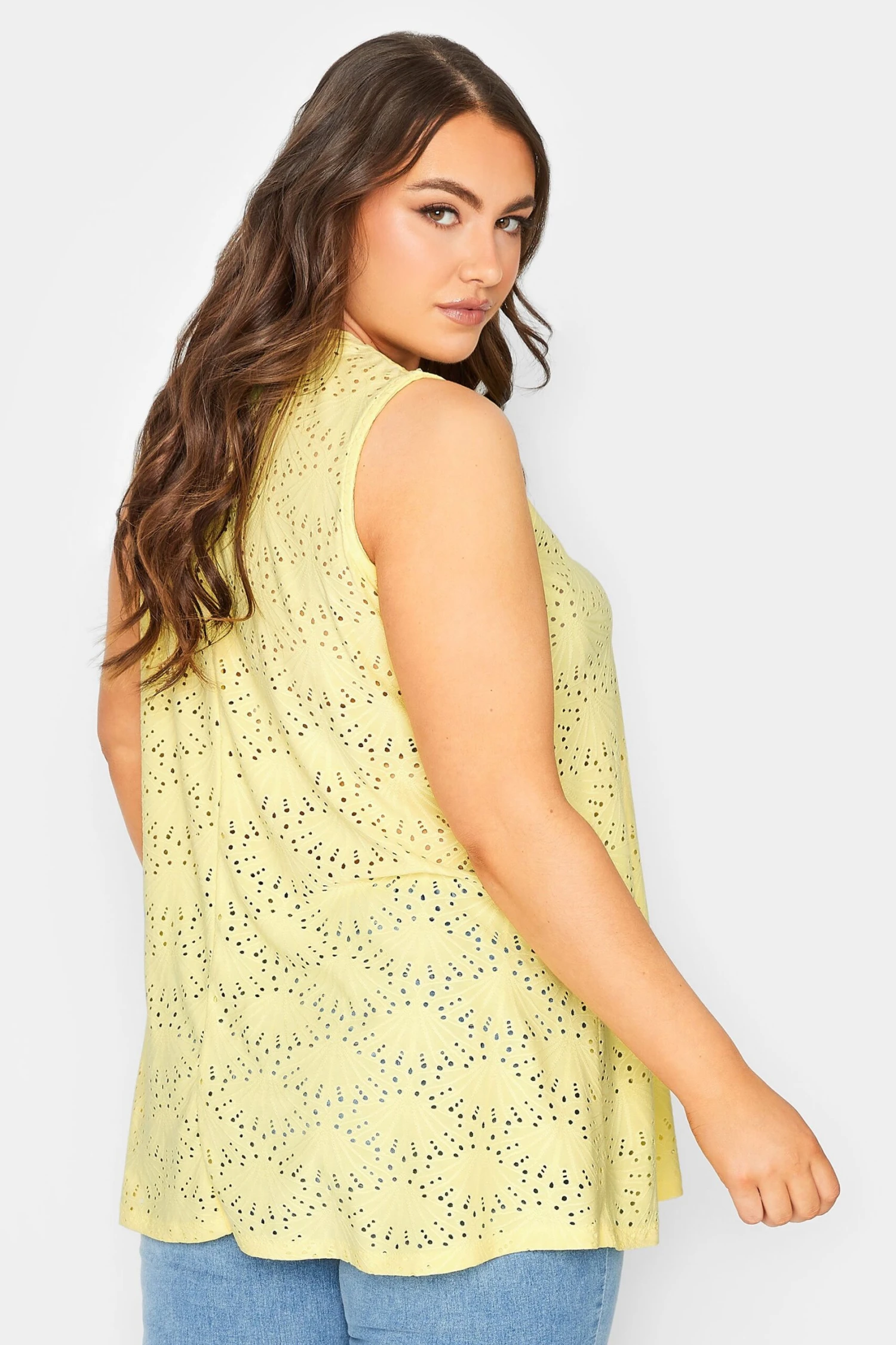 YOURS Curve Pastel Yellow Pointelle Vest Top 2 YOURS Curve Pastel Yellow Pointelle Vest Top - Image 2
