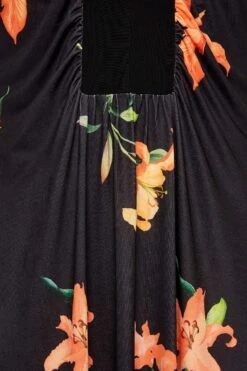 YOURS LONDON Curve Black Floral Maxi Dress -Luna Looks Zone 82b36624 85e8 4a 162184 Z