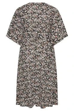 YOURS LONDON Curve Black Floral Print Midaxi Wrap Dress 11 YOURS LONDON Curve Black Floral Print Midaxi Wrap Dress -Luna Looks Zone 89668aaf c242 4d 161190 Y