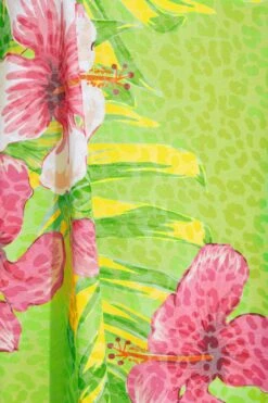 YOURS Curve Green Tropical Print Strappy Vest Top -Luna Looks Zone 8c0fb204 b0bf 41 300759 Z