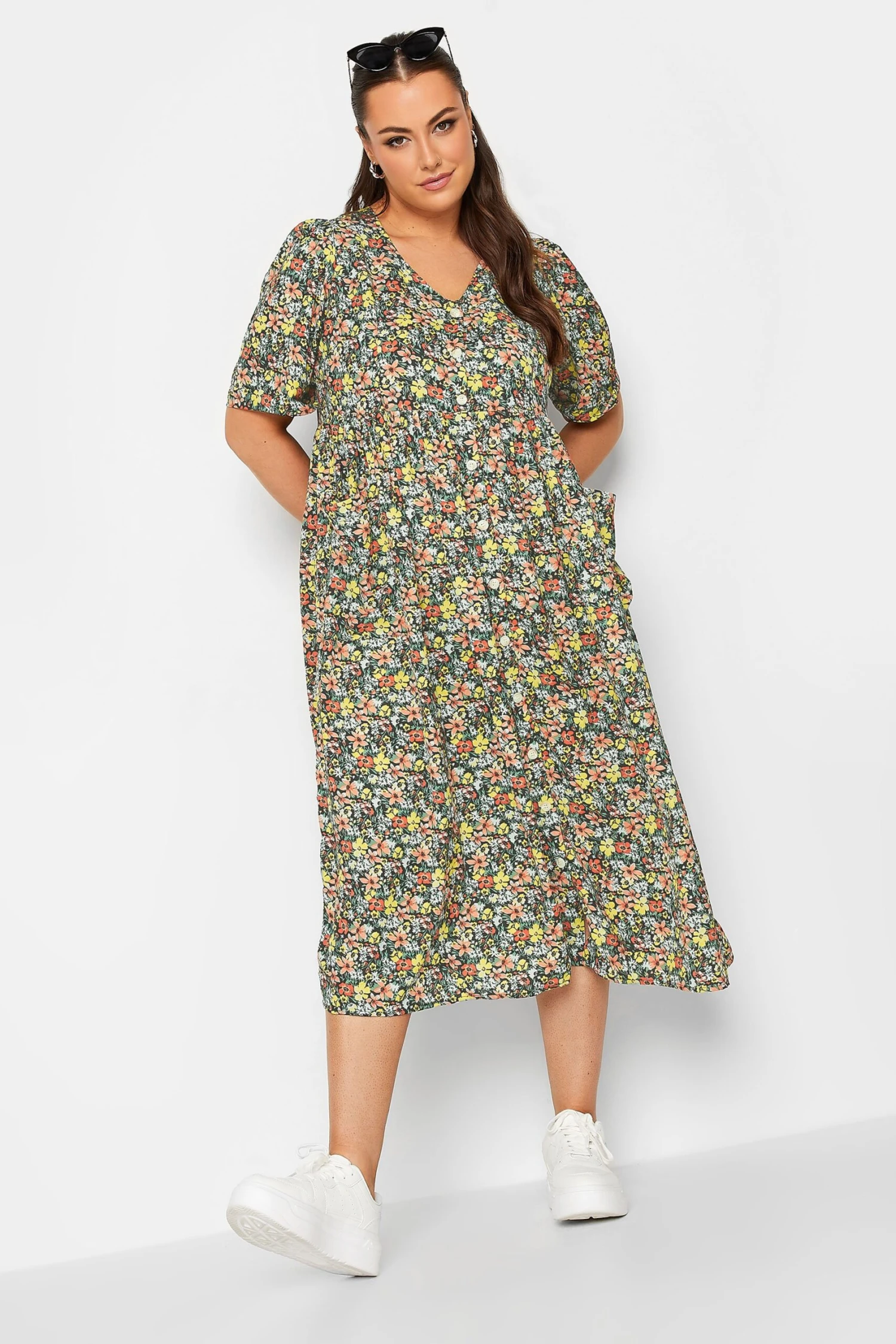 LIMITED COLLECTION Curve Yellow Floral Drop Pocket Smock Dress 1 LIMITED COLLECTION Curve Yellow Floral Drop Pocket Smock Dress