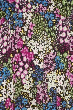 YOURS Curve Black & Green Ditsy Print Frill Sleeve Wrap Maxi Dress -Luna Looks Zone 8d5fa67f 4edc 45 301889 Z