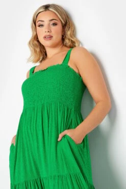 YOURS Curve Green Shirred Strappy Sundress 8 YOURS Curve Green Shirred Strappy Sundress -Luna Looks Zone 8f2d61da 6eee 44 137432 D
