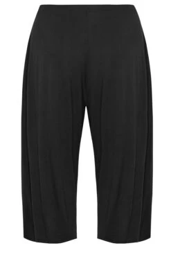 LIMITED COLLECTION Curve Black Extra Wide Leg Culottes -Luna Looks Zone 8fe95eae 1f9e 42 215714 Y