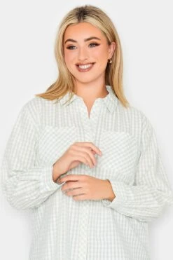 YOURS PETITE Curve Sage Green Gingham Pocket Shirt -Luna Looks Zone 9409436f 6cb4 41 174550 D