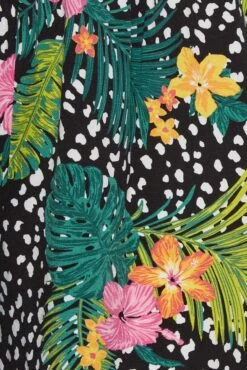 YOURS Curve Black Mixed Tropical Print Jersey Shorts -Luna Looks Zone 96c9ee8d 4f75 45 144837 Z