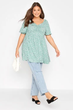 YOURS Curve Green Floral Ruched Top