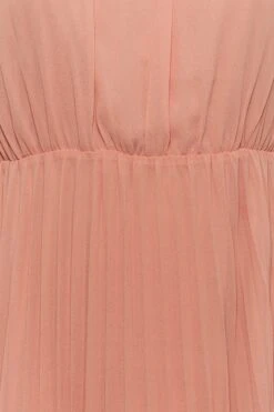 YOURS LONDON Curve Pink Pleated Maxi Dress -Luna Looks Zone 98ce762f c9ad 4b 161883 Z