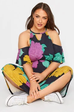 YOURS Curve Black Floral Cold Shoulder Dress -Luna Looks Zone 9a710fdf ac9d 41 300800 D