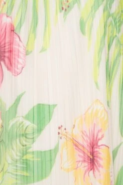 YOURS Curve White Floral Double Layer Mesh Top 9 YOURS Curve White Floral Double Layer Mesh Top -Luna Looks Zone 9ab8f092 495c 46 301042 Z