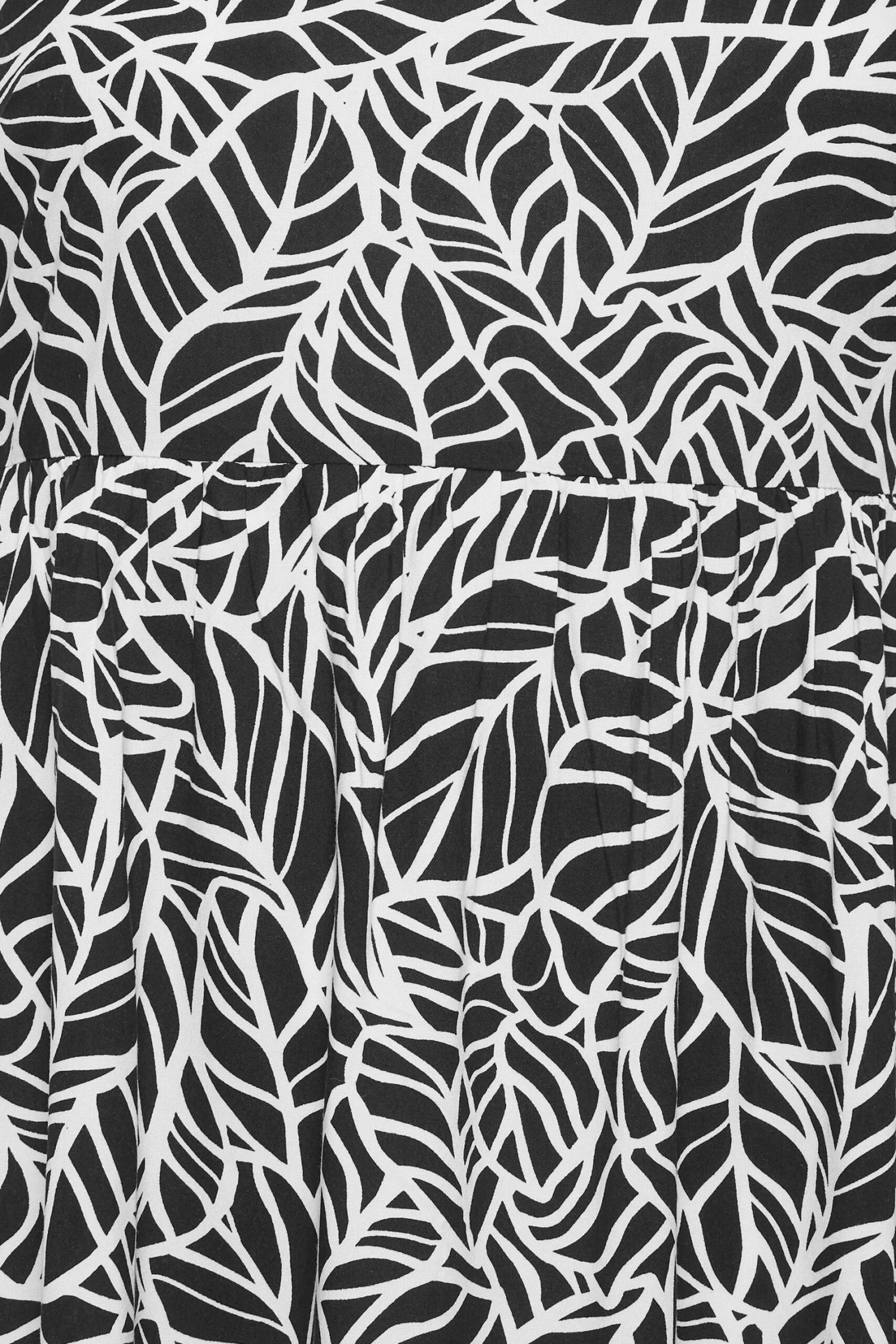 YOURS Curve Black Leaf Print Bow Back Vest Top 4 YOURS Curve Black Leaf Print Bow Back Vest Top - Image 4