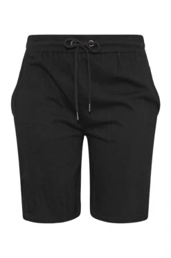 YOURS Curve Black Jogger Shorts -Luna Looks Zone a3356be0 c6ff 4c 124734 X
